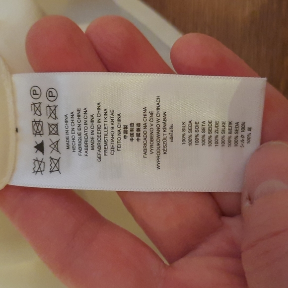 🔥🔥🔥50% SALE🔥🔥🔥Michael Kors Black & Cream Semi-sheer Silk Blouse - Picture 3 of 4
